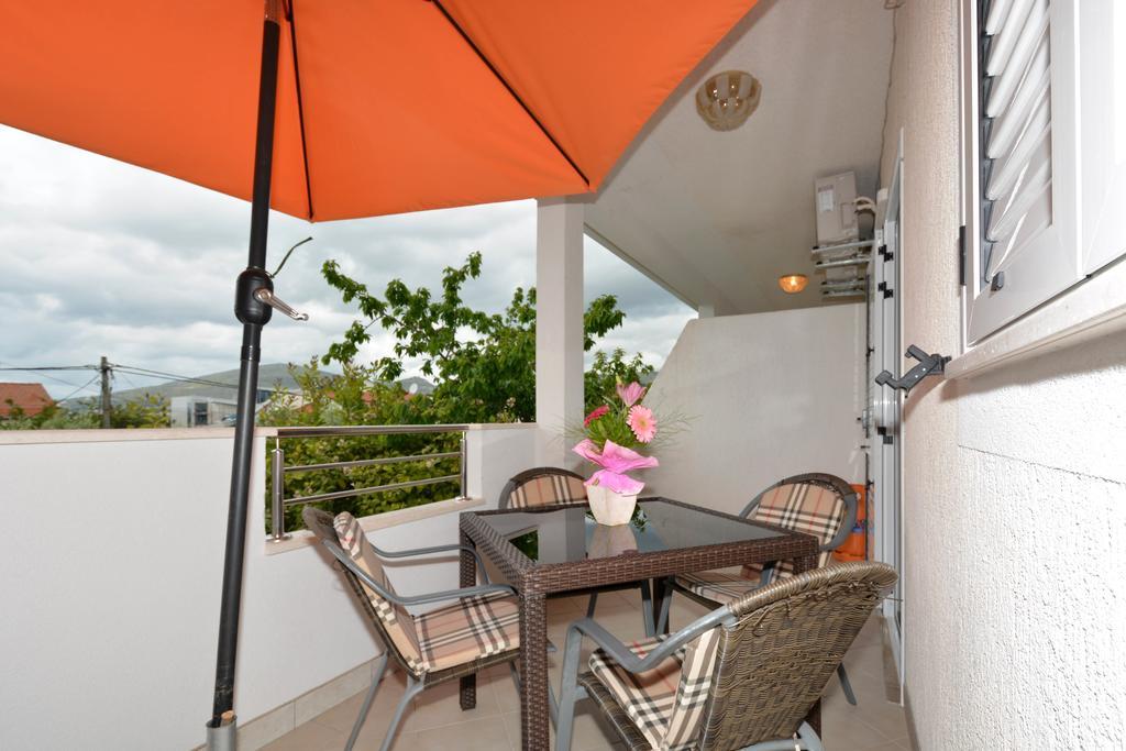 Apartments Maslina Trogir Exterior foto