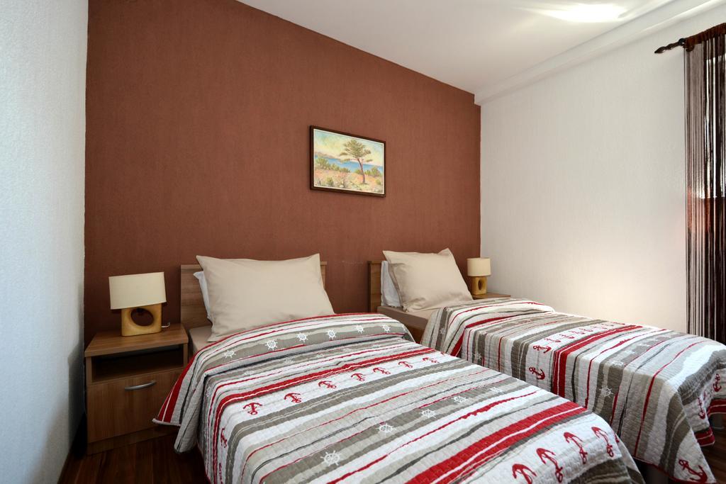 Apartments Maslina Trogir Exterior foto