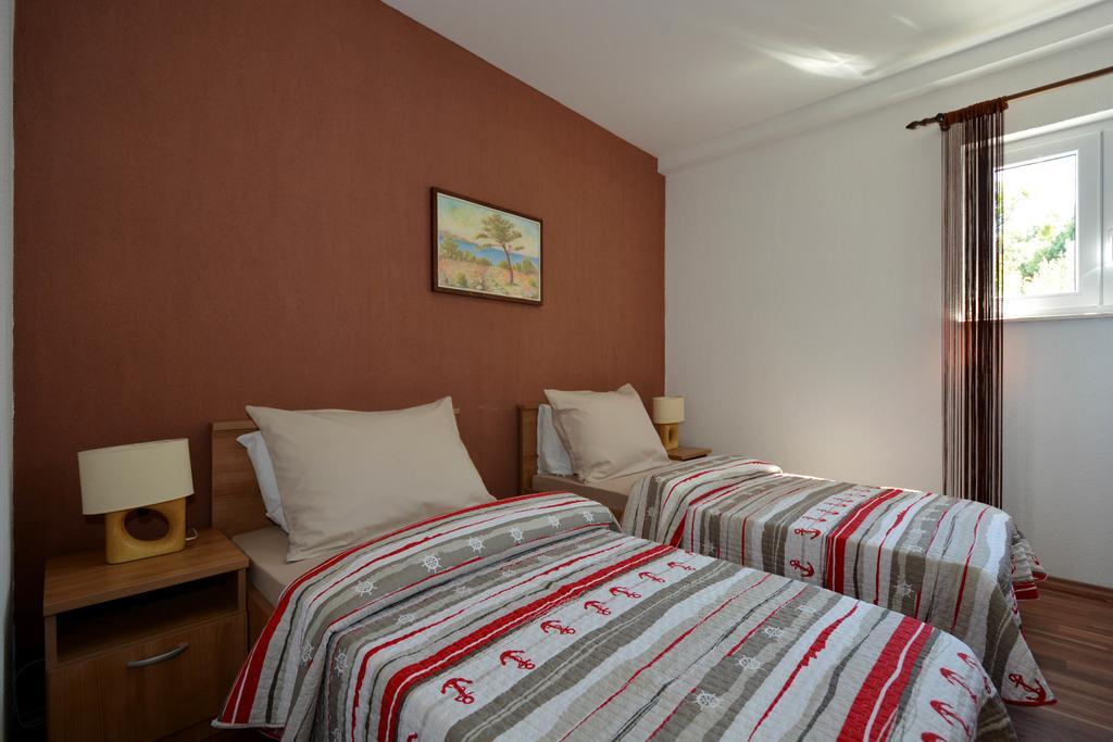 Apartments Maslina Trogir Exterior foto