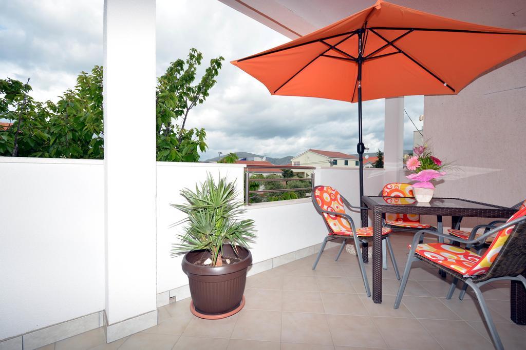 Apartments Maslina Trogir Exterior foto