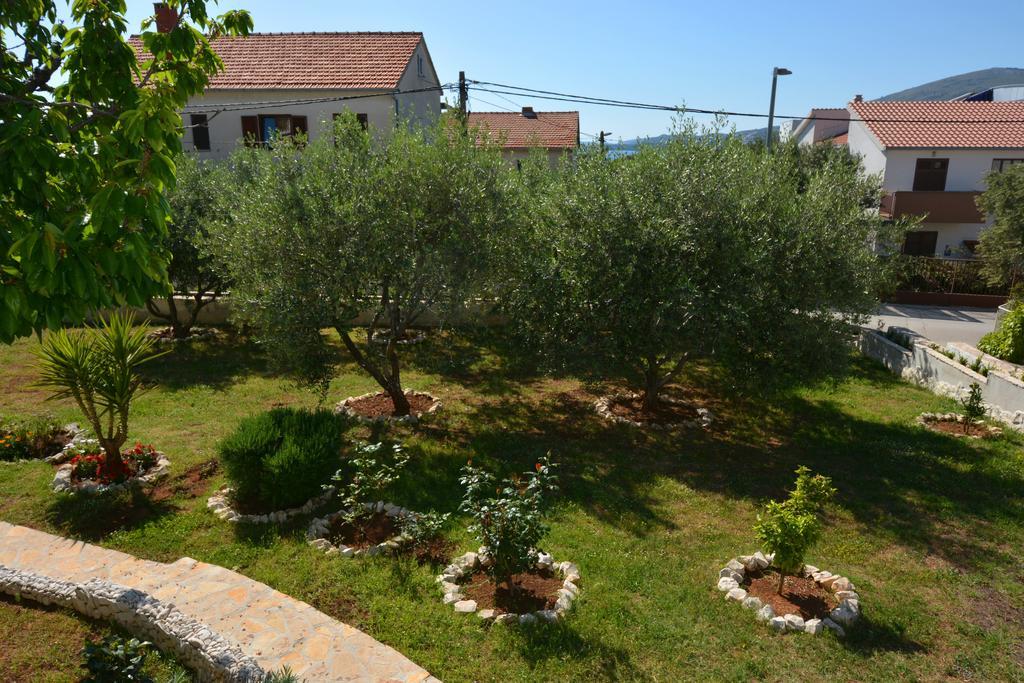 Apartments Maslina Trogir Exterior foto